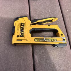 Dewalt Stapler
