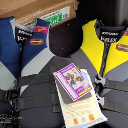 2 brand new Stearns adult sized v-flex life jackets