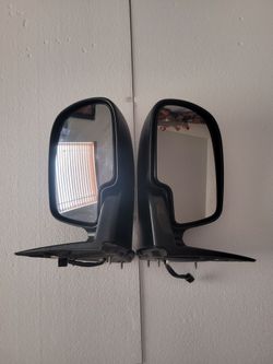 Pair of Black Car Side Door Mirrors for Chevy Silverado 2000,2001,2002