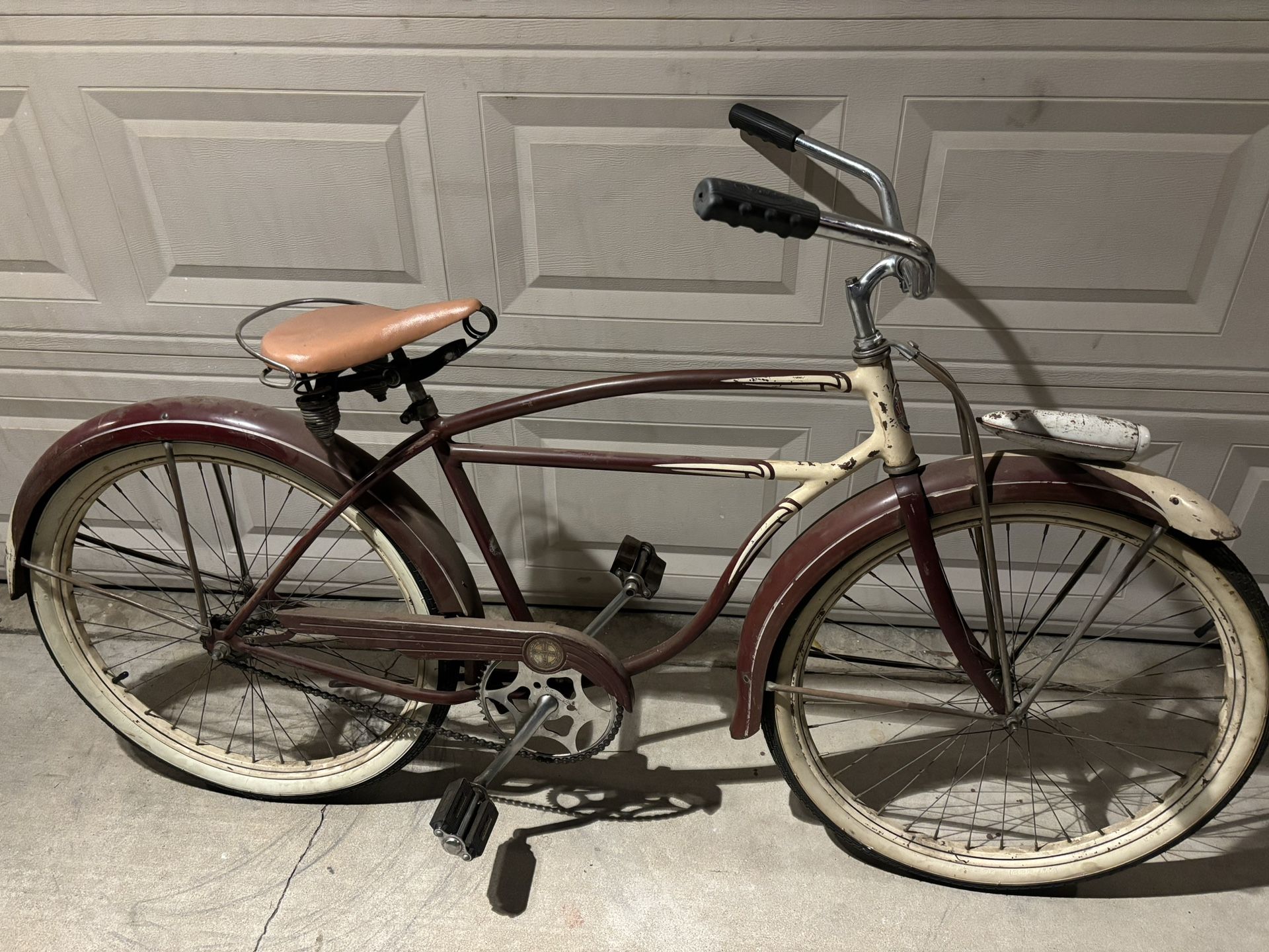 1948 Schwinn Straight Bar Ballon tire Cruiser