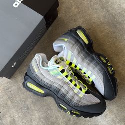 Nike Air Max 95 Big Bubble Neon