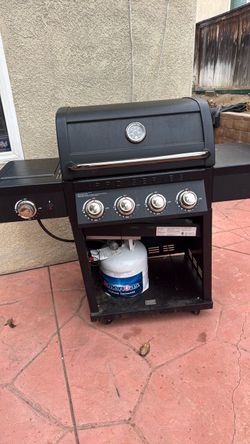 Propane grill