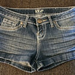 Ladies Juniors VIP Jean Shorts Sz 5 / 6