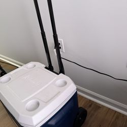 Cooler On Wheels