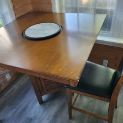 Dinning Table With 4 Chairs