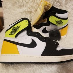 Jordan 1 High Volt Gold