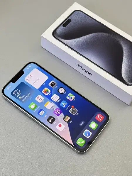 Apple iPhone 13 Pro Max, 128GB,Sliver - Unlocked (Renewed)