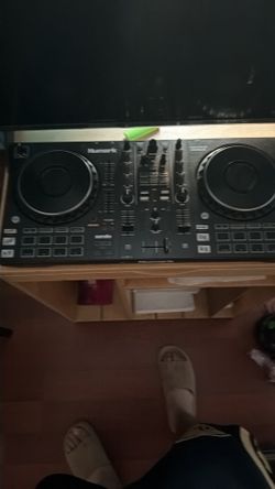 Dj controls in good condition