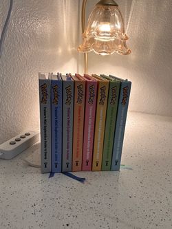 8 Pokémon books
