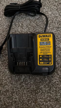 DeWalt DCB107 12V/20V Max Battery Charger