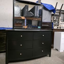 Modern Black 6 Drawer Dresser with Mirror