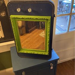 Vintage Suitcase With Mirror 