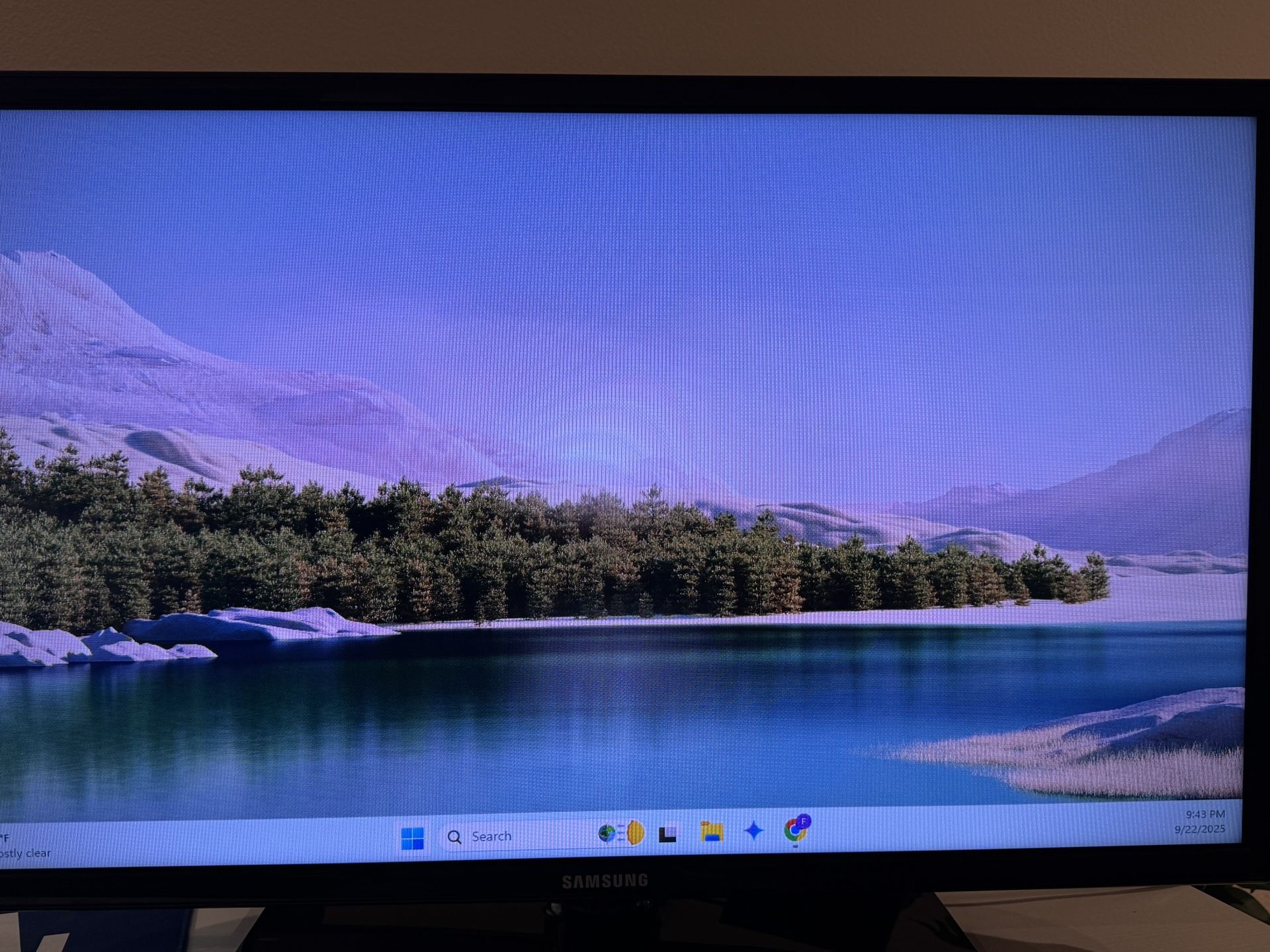 32 Inch Samsung TV