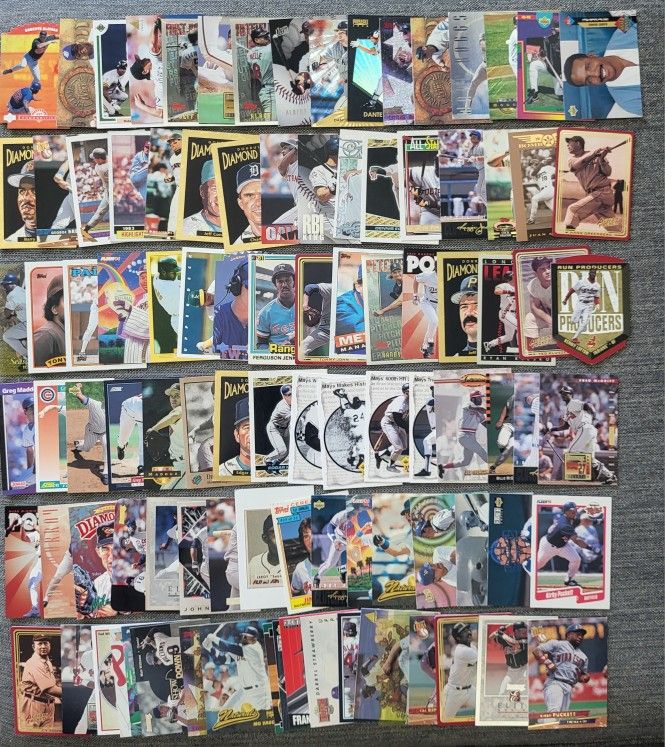 Lot of 100 Total DIFFERENT Baseball Hall Of Famers and Superstars Baseball Cards Inserts Bonds 