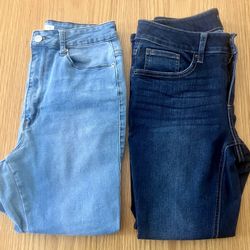 2 Pairs of Women’s Denim Jeans