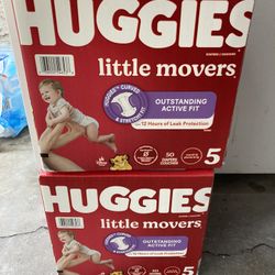 HUGGIES  SIZE  5    116   pañales