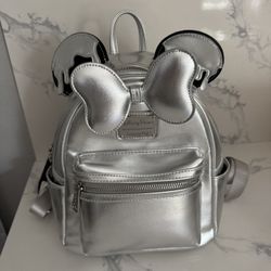 Loungelfy Backpack Disney 100 Years