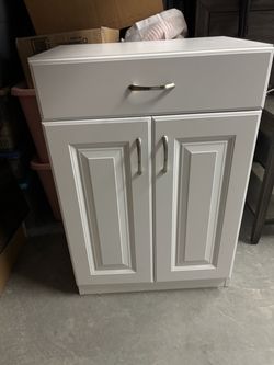 White cabinet