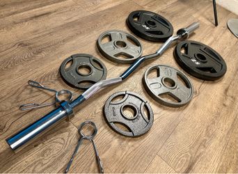 BRAND NEW: Olympic Curl Bar with Cooper Bearing Mech & Three  Grip Cast Iron Weight Plates 25s, 10s and 5s. Total: 100 lbs