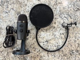 Blue Yeti USB Condenser Microphone