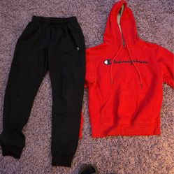 Champion Hoodie And Pants 