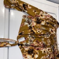 Cropped Long Sleeve Top