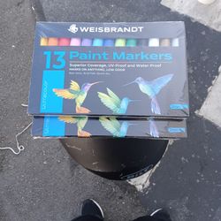 13 Ultracolor Paint Markers