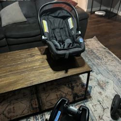 Graco Car seat Stroller Combo 