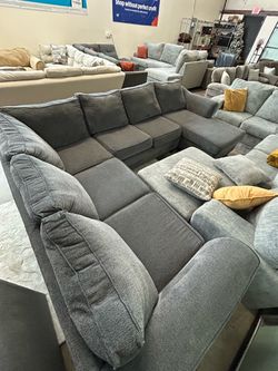 Large Gray Fabric U-Shaped Sectional Sofa