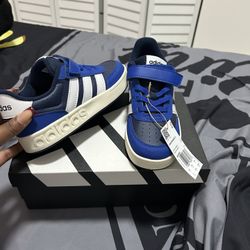 Tenis Adidas De Niño #35