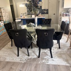 6 Setting Dinning Table