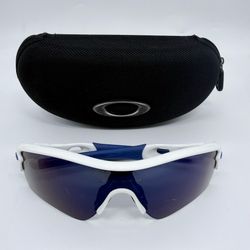 Oakley Radar Path Sport Sunglasses White / Blue with Hard Case