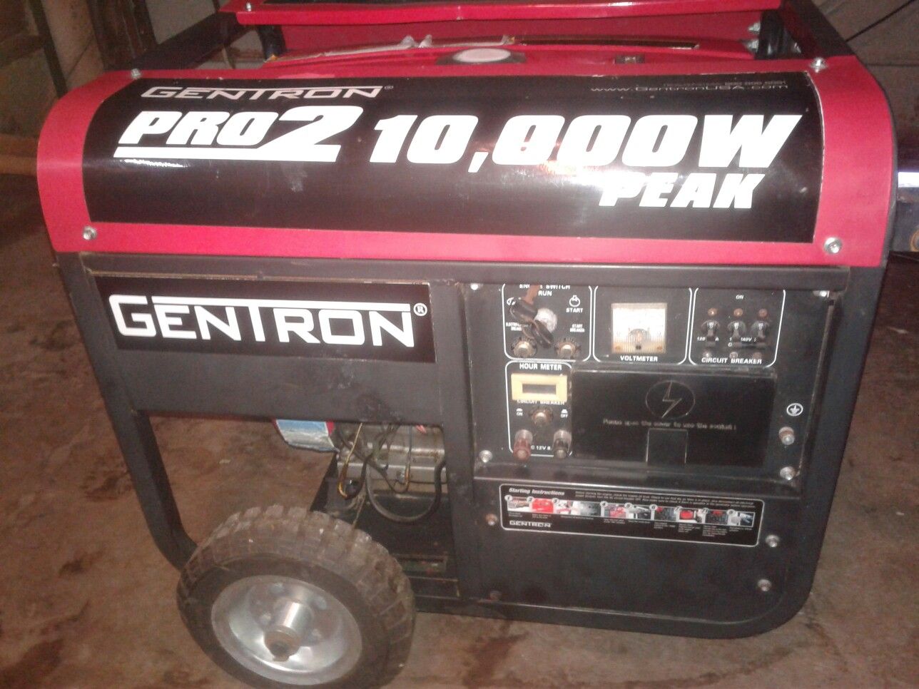 Gentron Pro2 10,000 Watt Generator