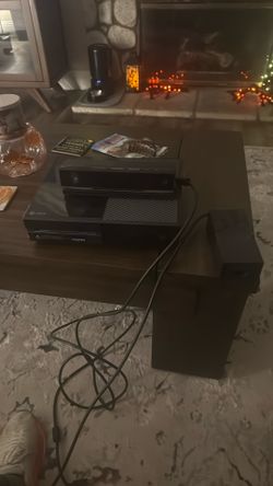 Original Xbox One With Sensor