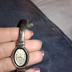 Small Petite Watch.  Small Vintage Very Dainty