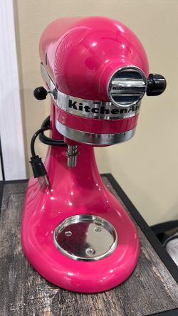KitchenAid Artisan Series tilt-head stand mixer