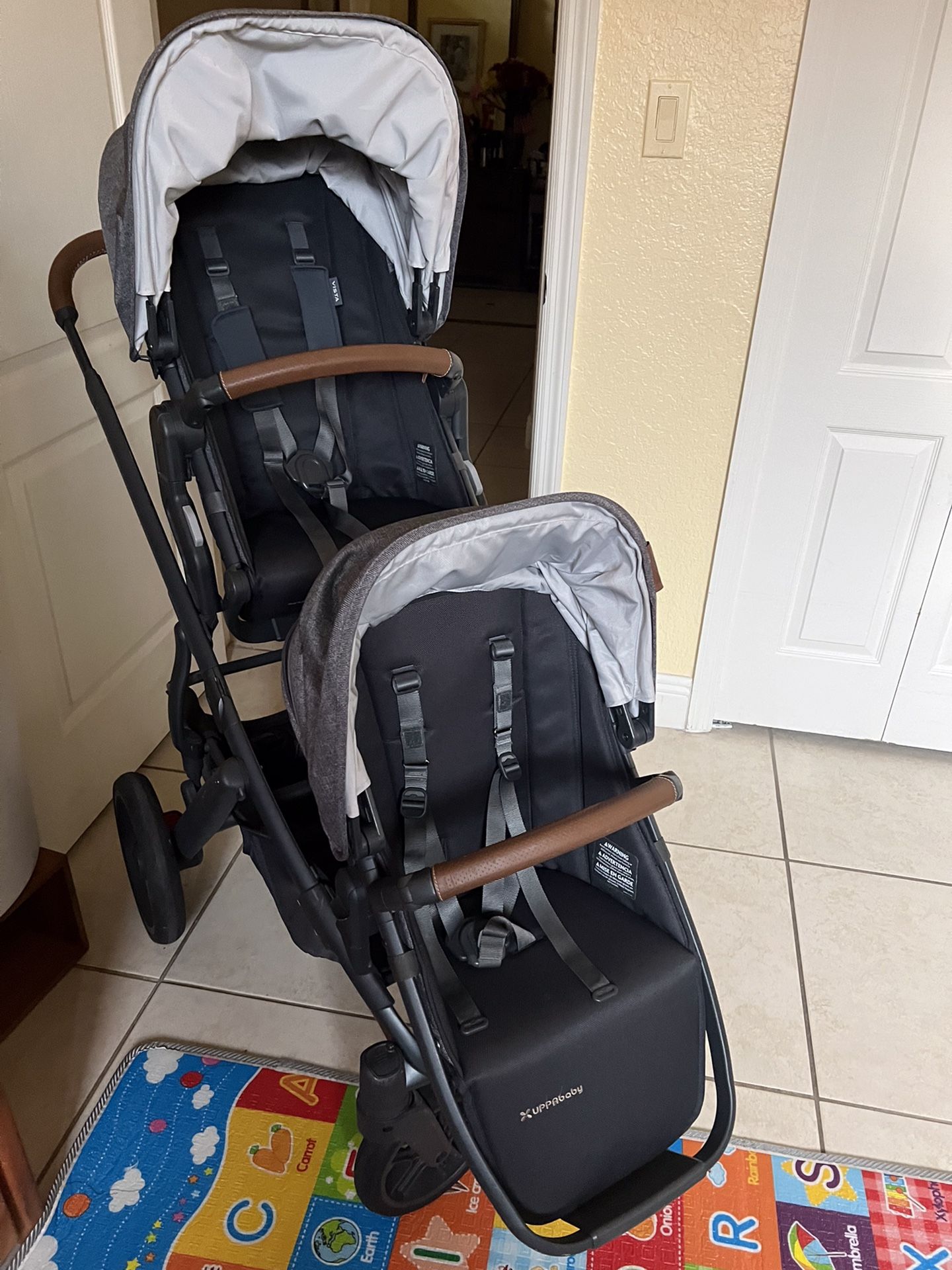 Double Uppababy Vista Stroller Like New 