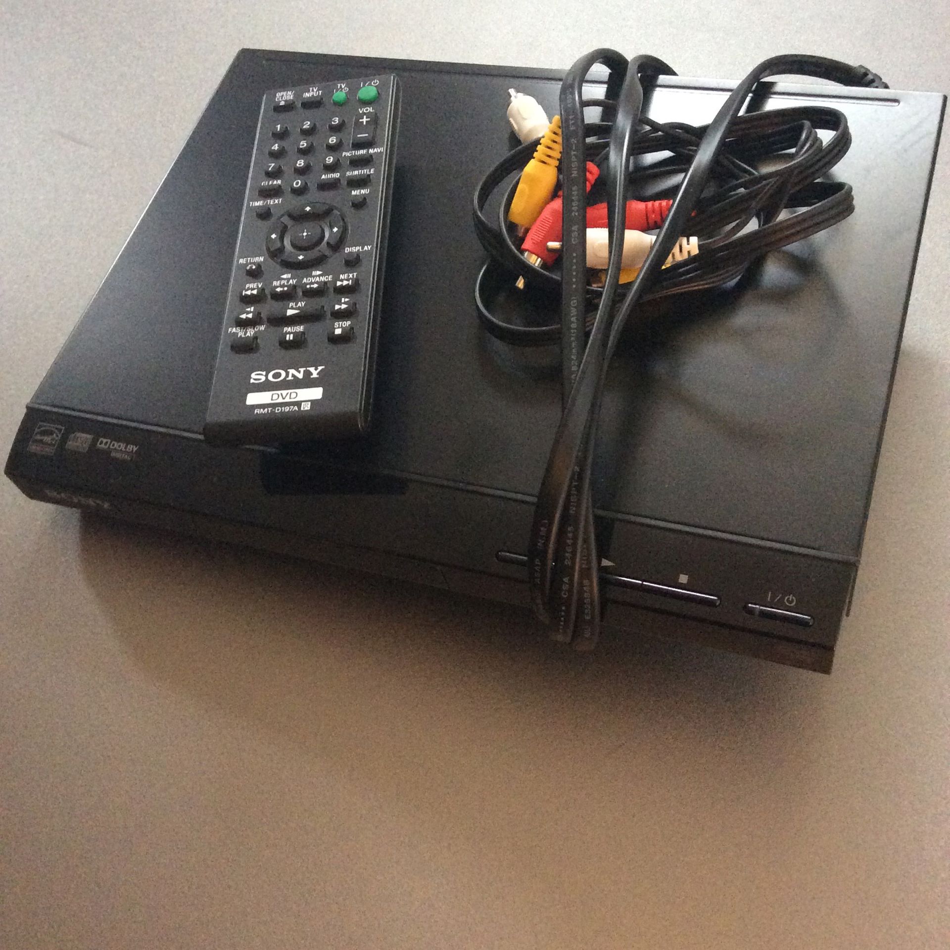 Sony DVD Player With Remote And AV Cords