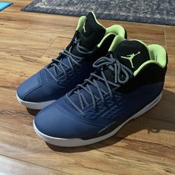 Air Jordan New School. Men’s Size 13