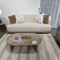 SOFÁS /LIVINGROOM FURNITURE/3 SEATER 