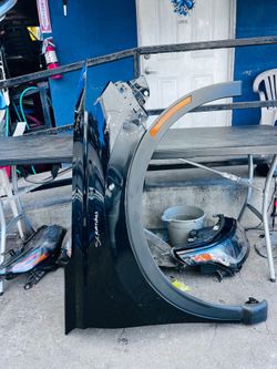 Honda CR-V 2023-2026 right passenger side fender Oem