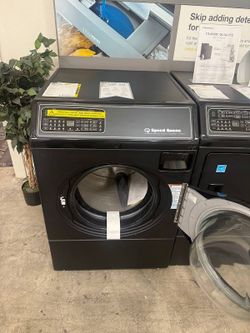 Speed Queen FF7 3.5 Cu Ft Matte Black Front Load Washer FF7012BN