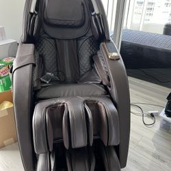 Infinity Massage chair 