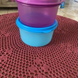 Tupperware Set
