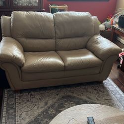 Scandinavian design leather couch in great condition