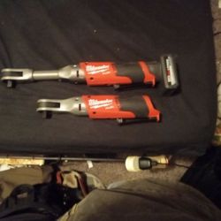 Milwaukee 3/8ths Drive Ratchet& M12 Red Lithium Battery 
