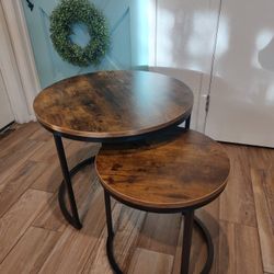 Nesting Coffee Tables With Metal Legs