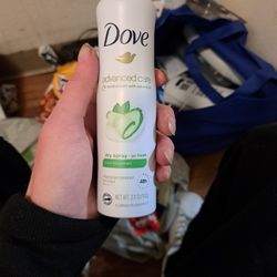 Dove Advanced Care Female Spray 
