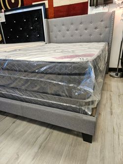12" Thick  !!! Queen Box spring and Mattress  $249