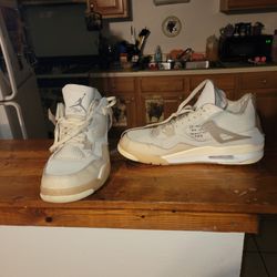 Beige Off White 4s